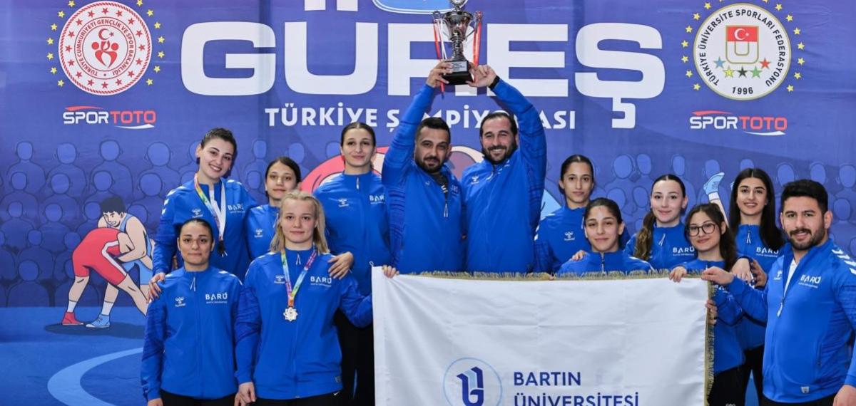 Barü’lü Güreşçilerden Ünilig’de Madalya Yağmuru: 16 Madalya