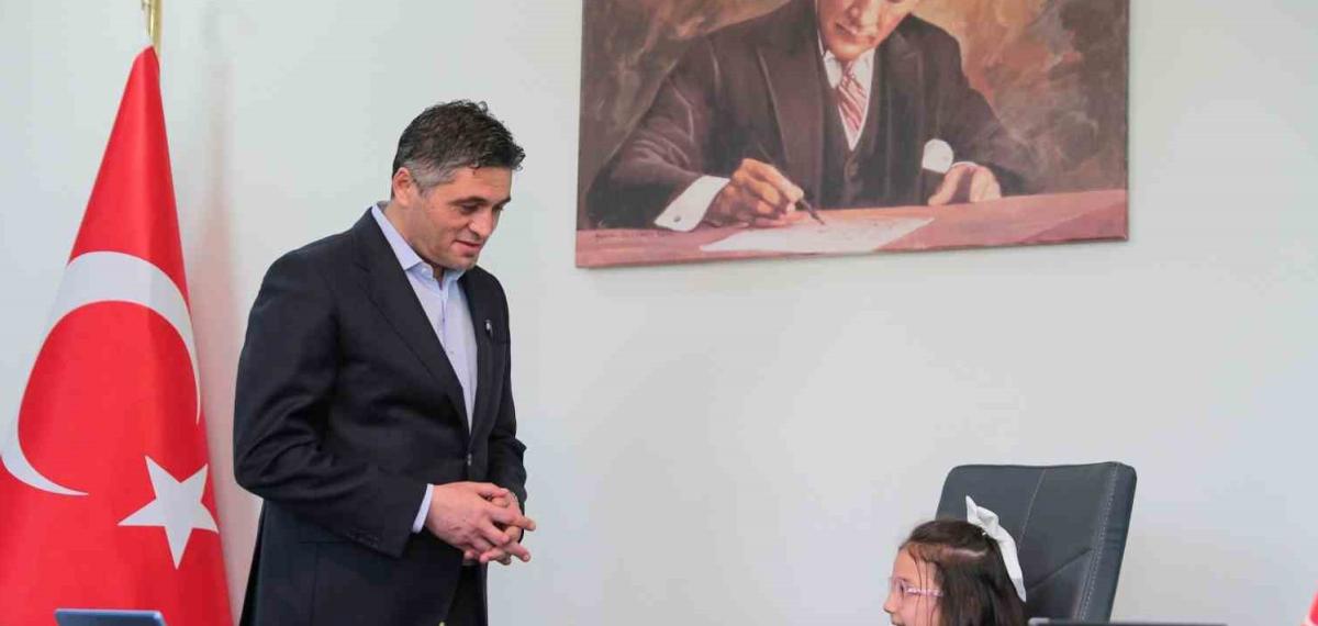 Başkan Acar 23 Nisan’da Koltuğunu Devretti