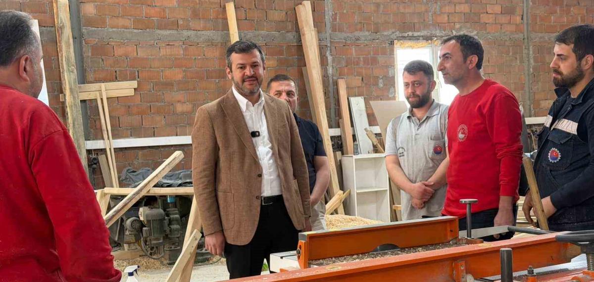 Başkan Çetinkaya’dan Üretim Hamlesi: Belediye Marangozhanesinin Kapasitesi 3 Kat Arttı