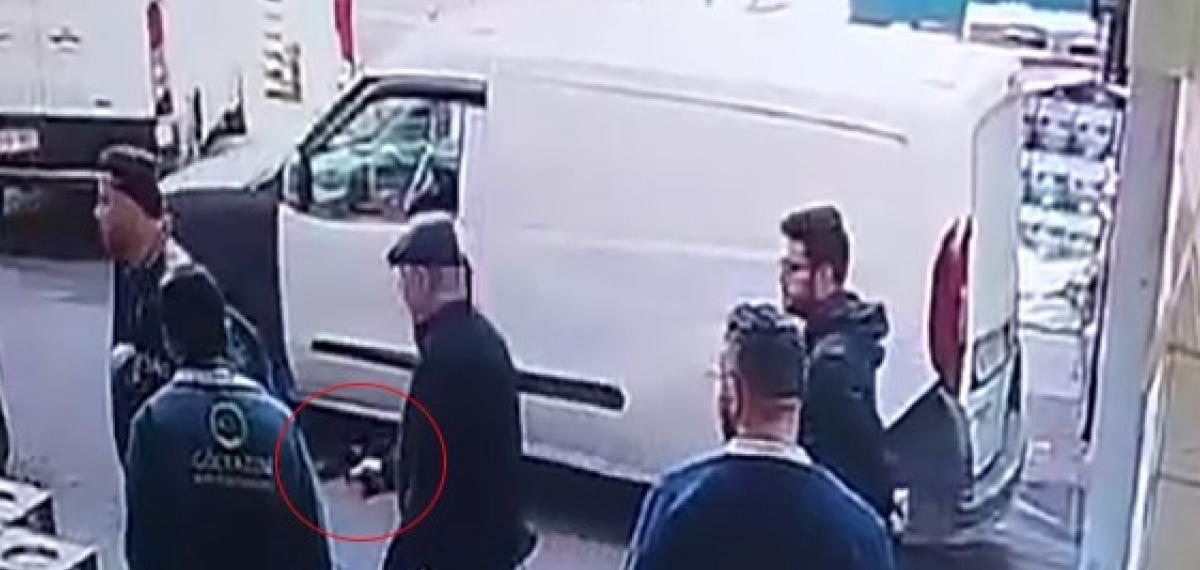 Bayrampaşa’da Baba ve Oğlu, Eski Çalışanın İş Yerini Bastı; İş Görüşmesine Gelen Kişi Vuruldu
