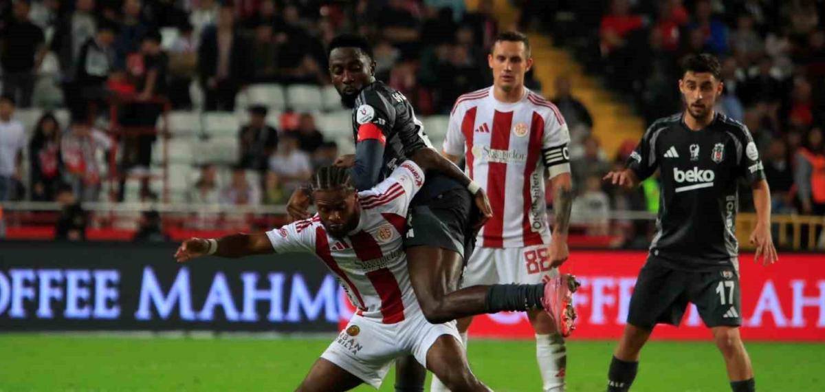 Beşiktaş ile Antalyaspor 60. Randevuda