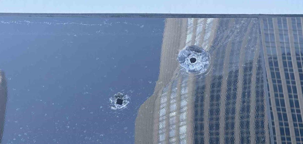 Beşiktaş’ta Kurşun Yağmurunda Kalan Servis Araçları Görüntülendi