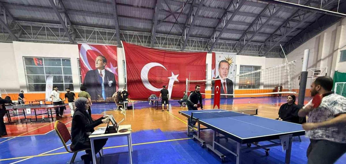Bulanık’ta Masa Tenisi Turnuvası Coşkuyla Başladı