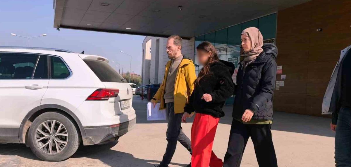 Bursa’da Genç Kızların Bıçaklı Kavgası: 1 Şüpheli Adliyeye Sevk Edildi