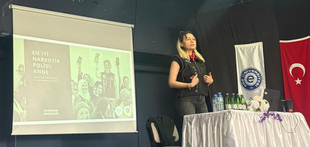 Çeşme’de Üniversite Öğrencileri ve Personeline Kades ile Narkotik Eğitimi Verildi