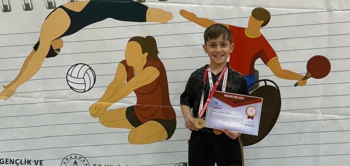 Cizreli Sporculardan Engel Tanımayan Şampiyonluk