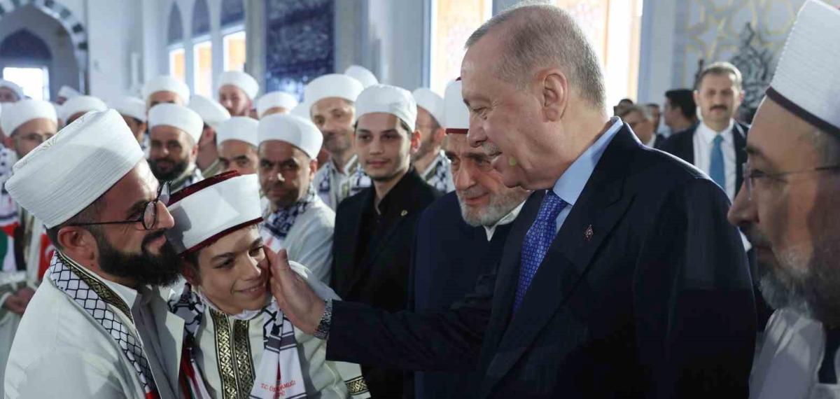 Cumhurbaşkanı Erdoğan, 333 Hafızın İcazet Merasimine Katıldı