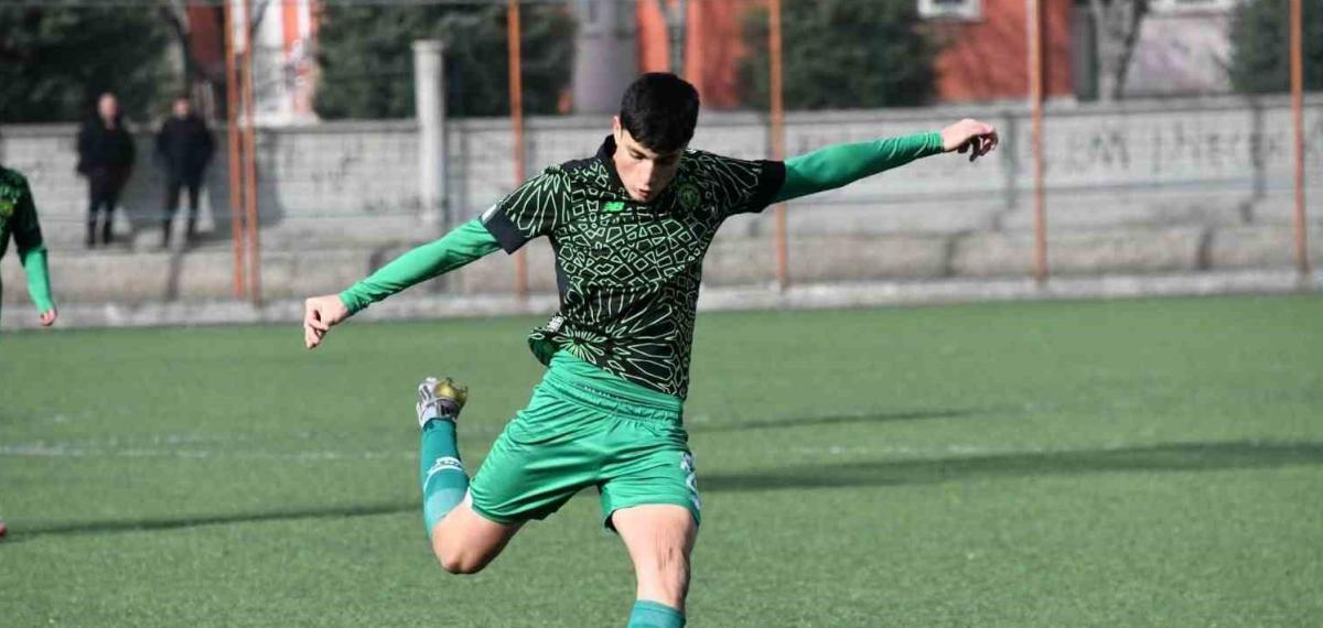 Denizli’de Yetişti Konya’da Gol Kralı Oldu