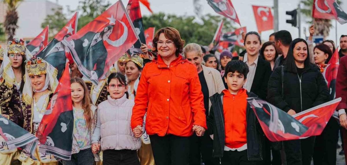 Didim’de Bayram Coşkusu Sokaklara Taştı