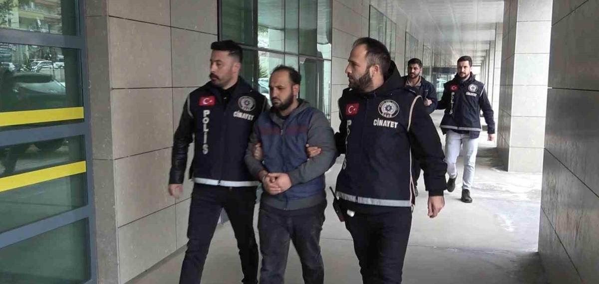 Doğum Servisinde Ablaları ile Erkek Arkadaşını Yaralayan 3 Kardeş Tutuklandı