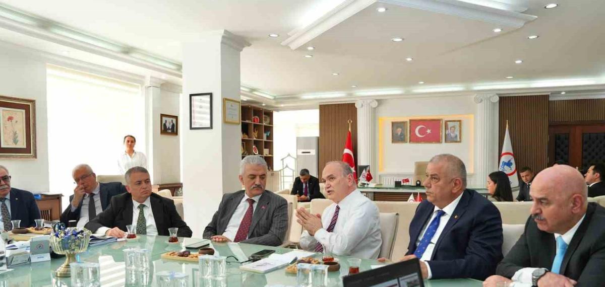 Düzce’de Ekonomi Zirvesi Yapılacak