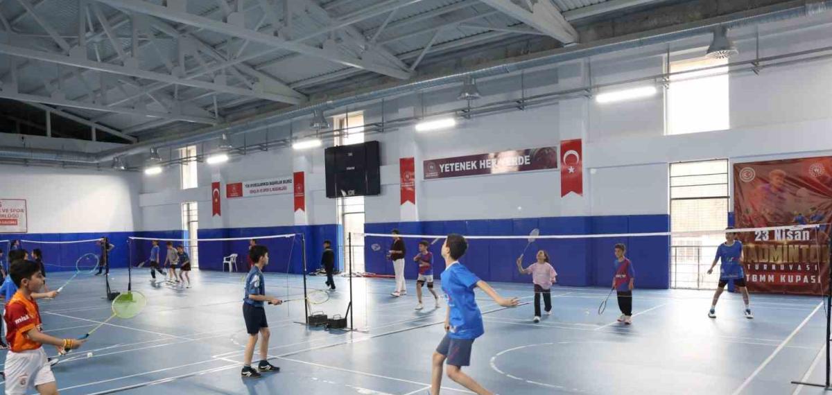 Elazığ’da 23 Nisan Coşkusu Spor Etkinlikleriyle Yaşandı