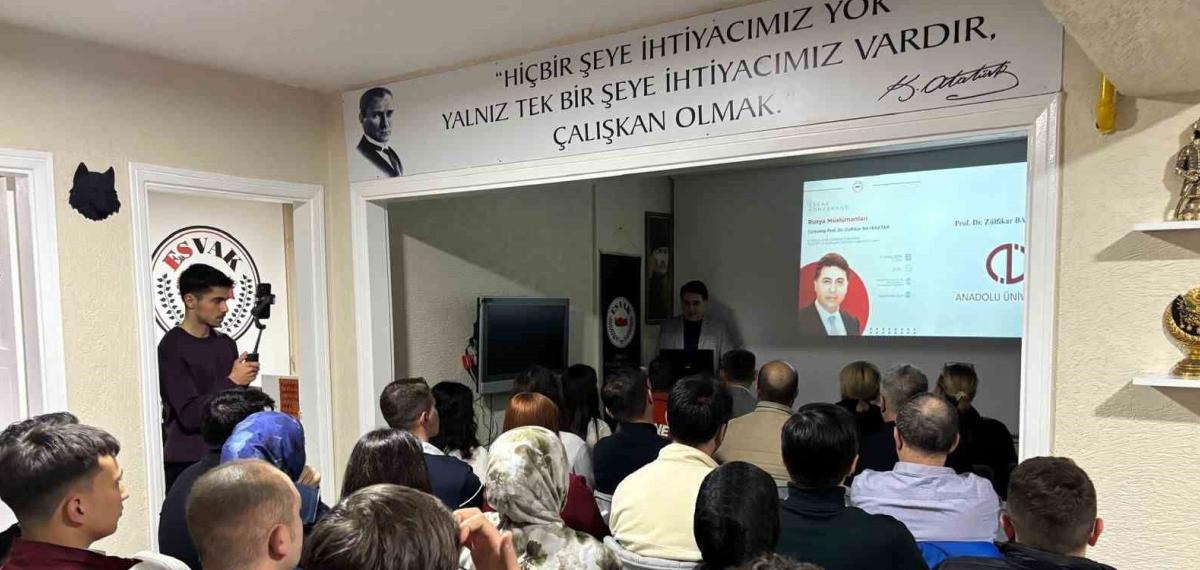 Eskişehir Esvak’ta ‘Rusya Müslümanları’ Konferansı