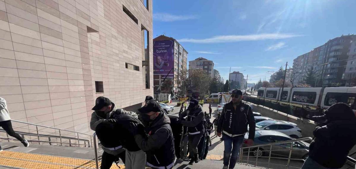 Eskişehir Merkezli 6 İlde Uyuşturucu Operasyonu