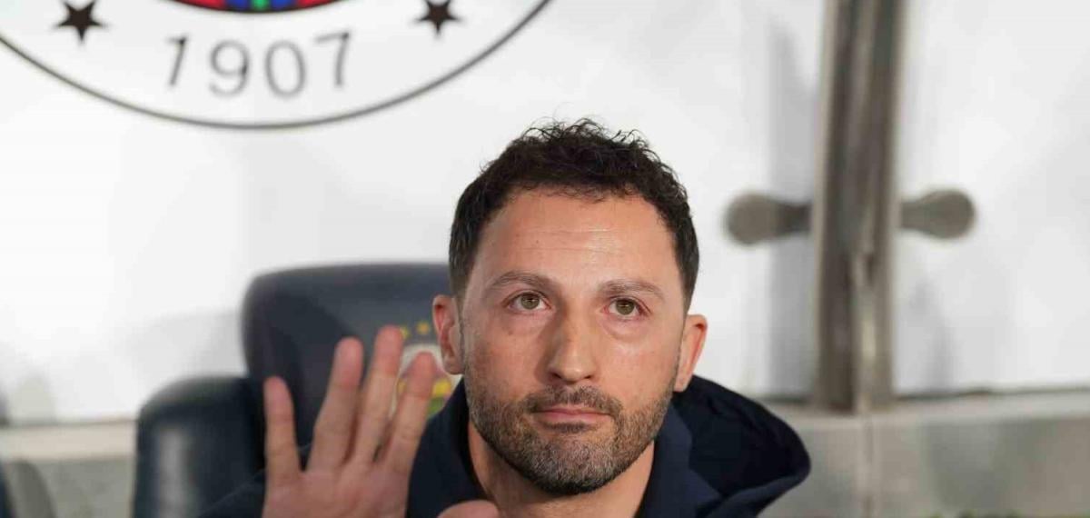 Fenerbahçe, Tedesco ile Yollarını Ayırdı
