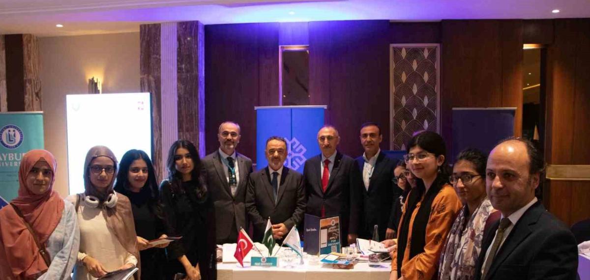 Fırat Üniversitesi Pakistan’da Tanıtıldı