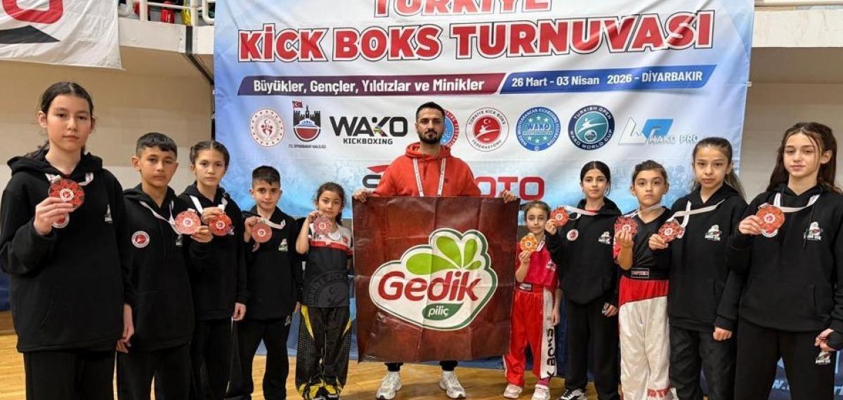 Gedik Piliç’in Desteğiyle Gelen Büyük Başarı: Türkiye Kickboks Şampiyonası 10 Madalya