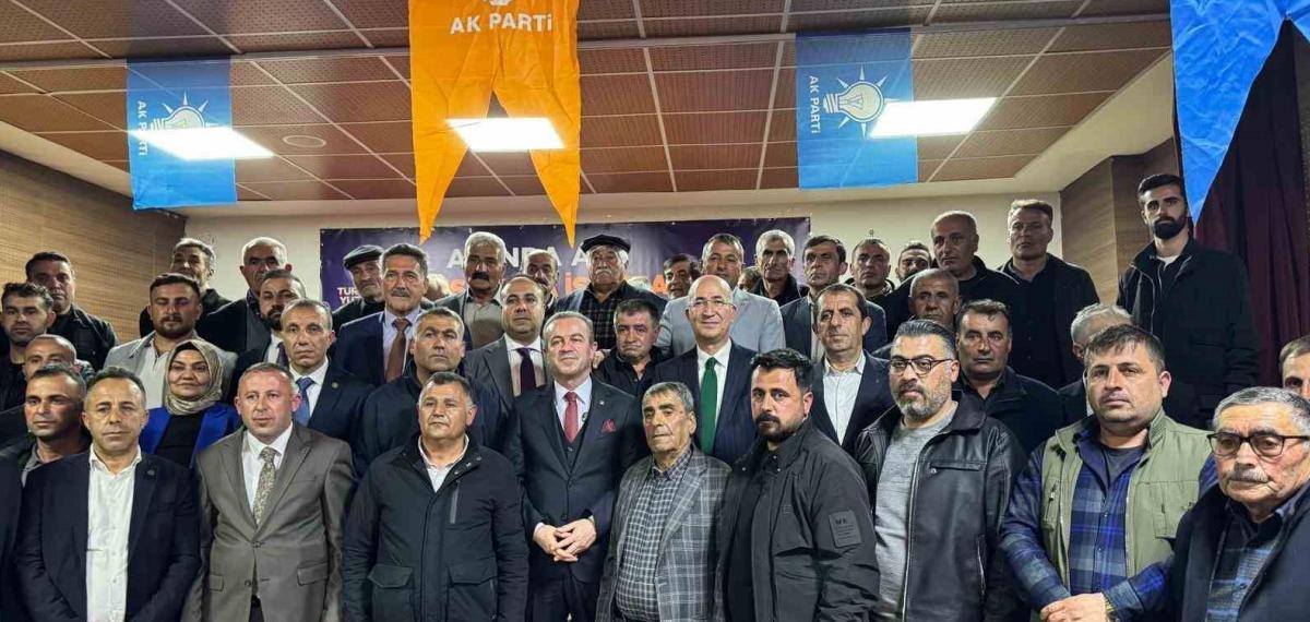 Gelecek Partisi’nden İstifa Eden 35 Kişi Ak Parti’ye Katıldı