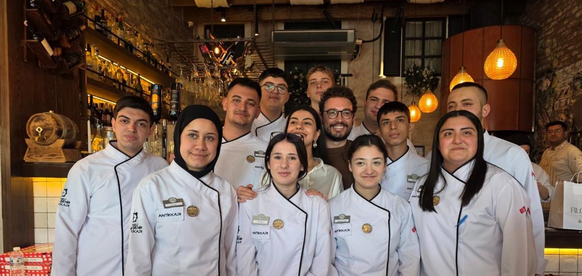 Genç Aşçıların Mutfak Heyecanına Ünlü Şef Danilo Zanna Ortak Oldu