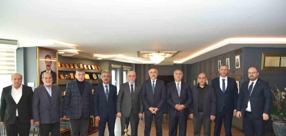 Gıda ve Kontrol Genel Müdürü Dilber, Başkan Dumandağ ile Bir Araya Geldi