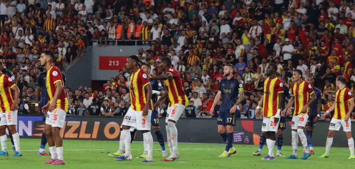 Göztepe, İç Saha Performansıyla Dikkat Çekiyor