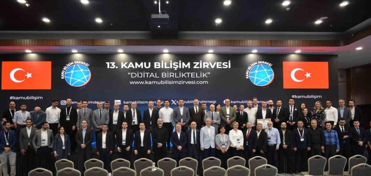 Hbb, Kamu Bilişim Zirvesinde Başarıya Layık Görüldü