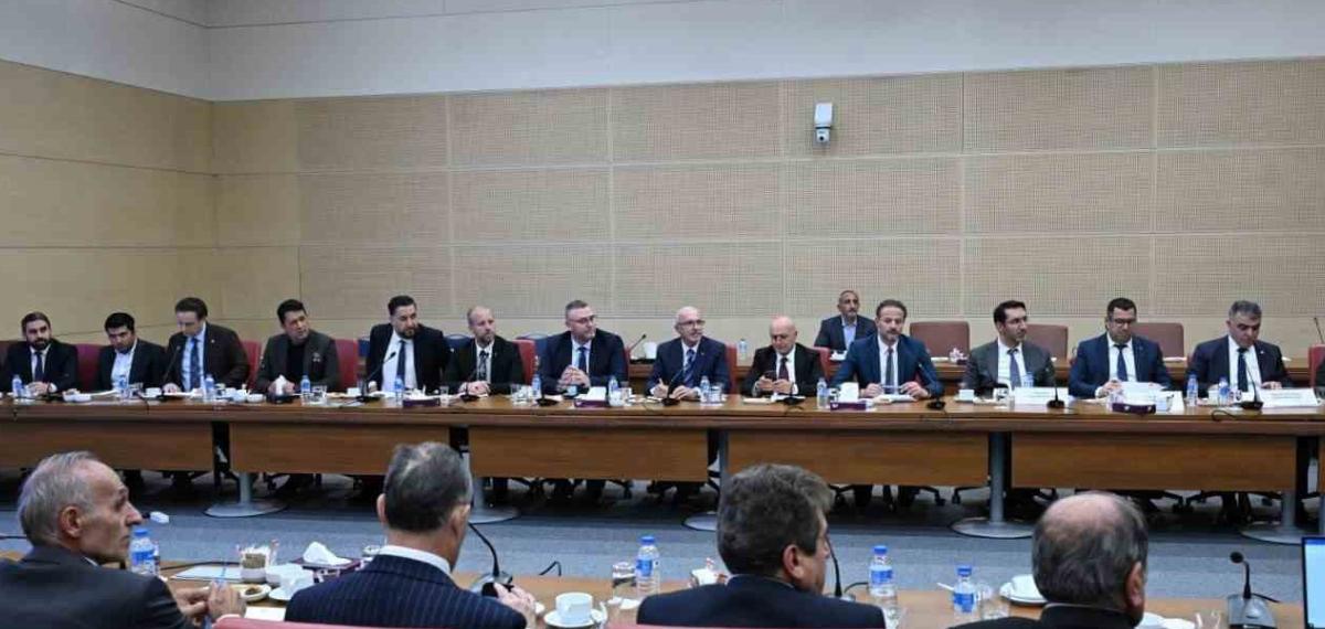 İnşaat Sektörünün Geleceği Ankara’da Masaya Yatırıldı