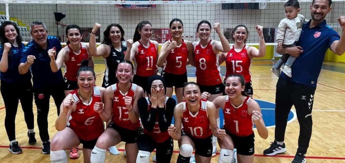 Kahramanmaraş Büyükşehir Belediyespor Kadın Voleybol Takımı 2. Lig’e Yükseldi