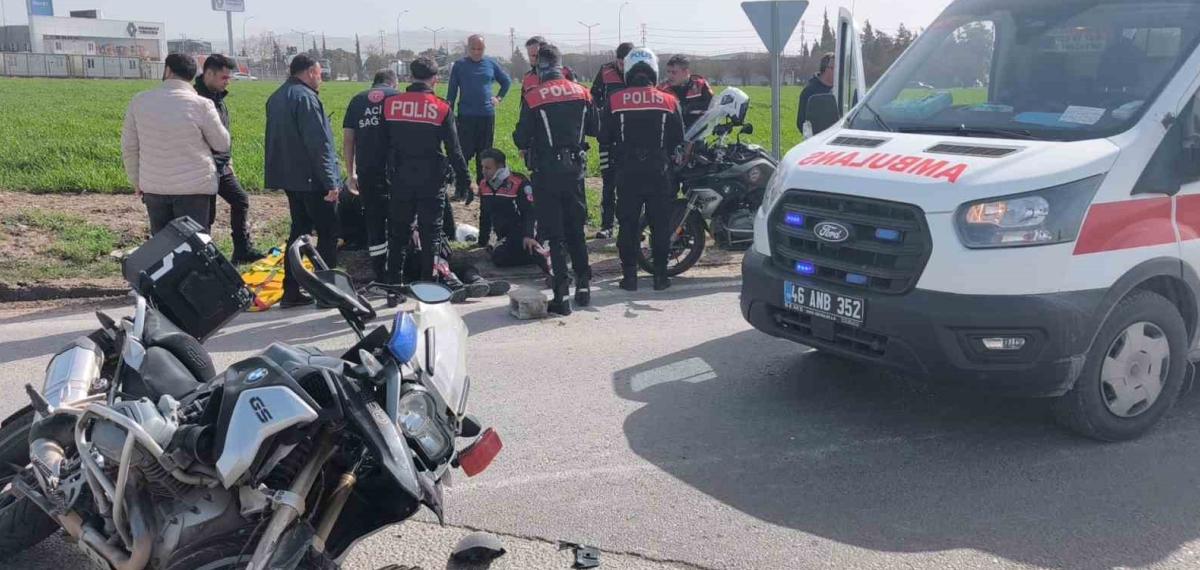 Kahramanmaraş’ta Ehliyetsiz Sürücü Polislere Çarptı: 2 Polis Yaralı