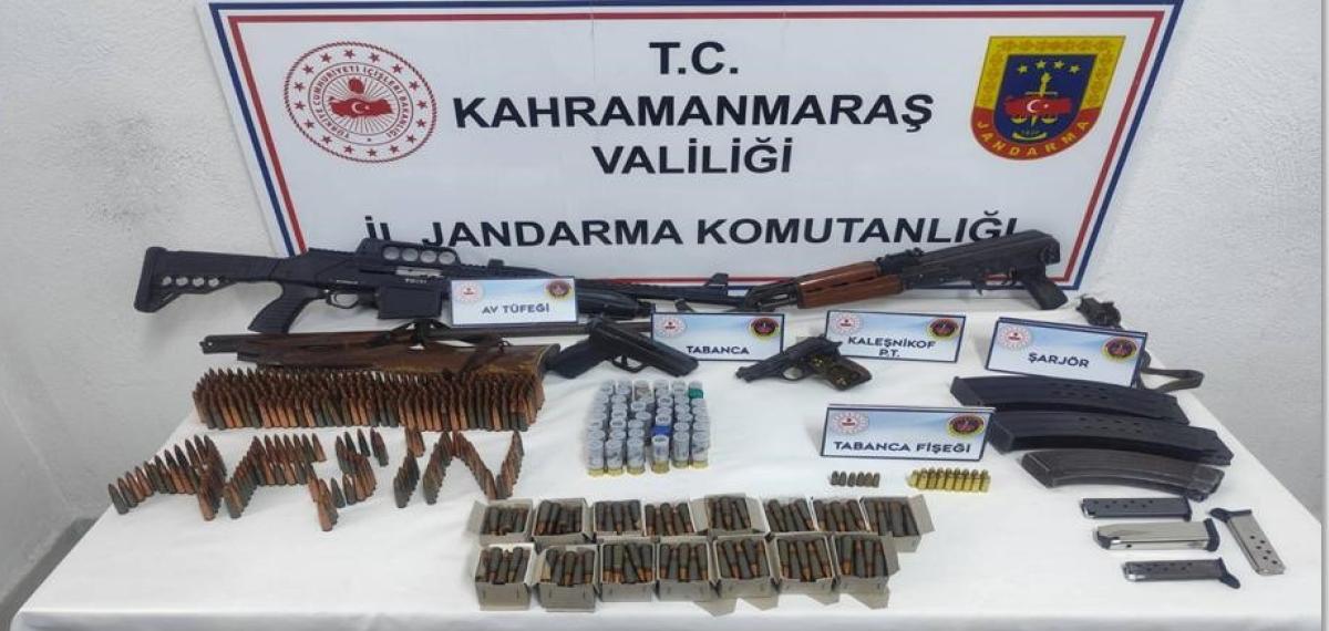 Kahramanmaraş’ta Jandarmadan 3 Aylık Bilanço: 129 Silah Ele Geçirildi, 275 Kişi Tutuklandı
