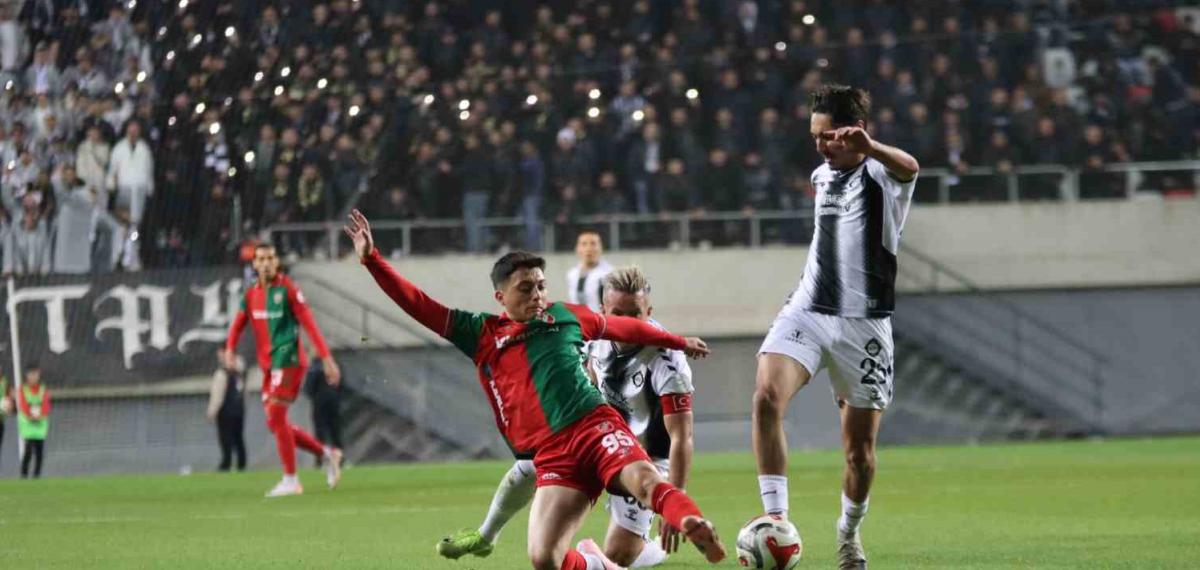 Karşıyaka’nın 20 Yaşındaki Yıldızı Berat Şahin Parlıyor