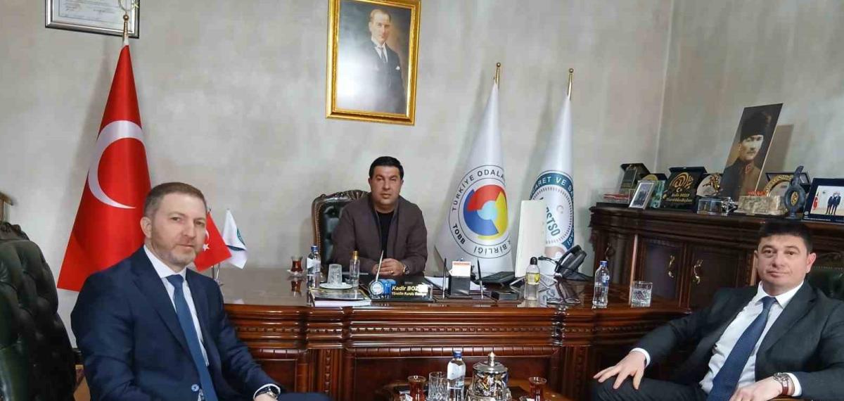 Kars’ta Türkiye-Azerbaycan Ekonomik İş Birliği Masaya Yatırıldı