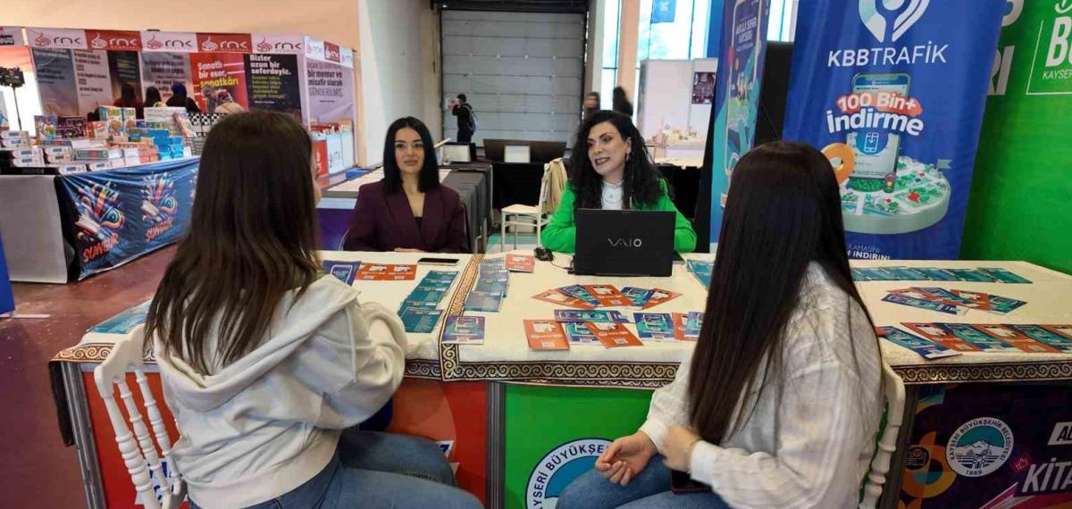 Kayseri Kitap Fuarı’nda Çocukların Keyfi Yerinde