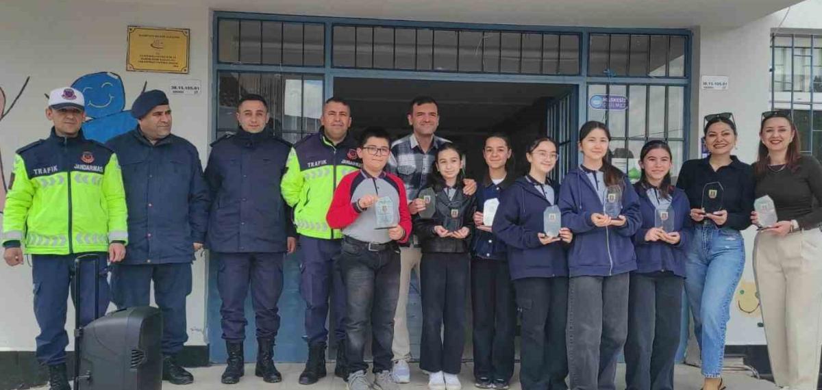 Kayseri’de Tertemiz Yarınlar’ın Şampiyonu Tomarza Atatürk Ortaokulu Oldu