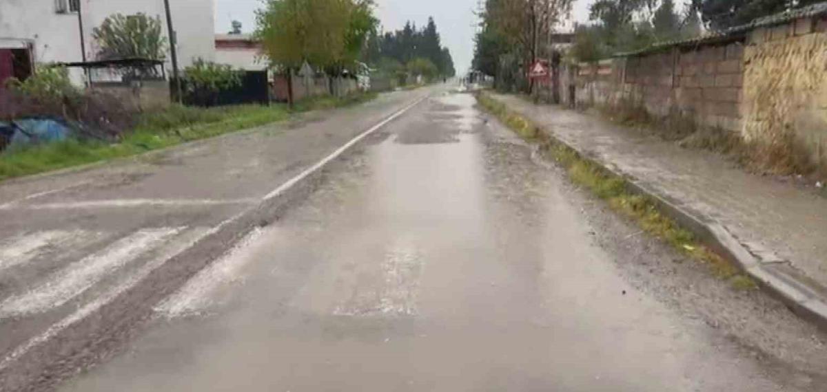 Kazaların Eksik Olmadığı Yola Muhtar ve Yaralı Vatandaş Çözüm İstedi