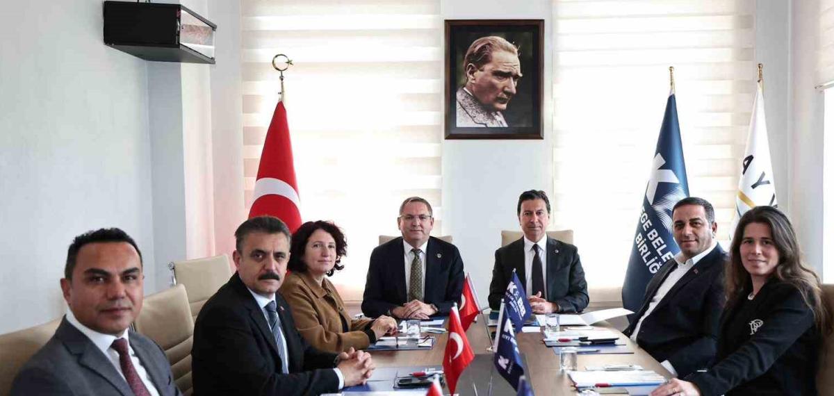 Kıyı Ege Belediyeleri Ayvalık’ta Buluştu