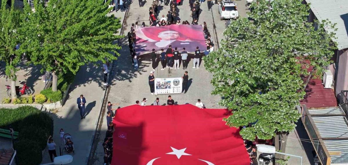 Küçük Menderes Havzası Spor Oyunları Kiraz’da Başladı