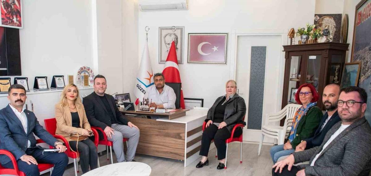 Kuşadası Belediyesi Başkan Vekili Demirtaş, Güzelçamlı Mahallesi’nde Vatandaşlarla Buluştu
