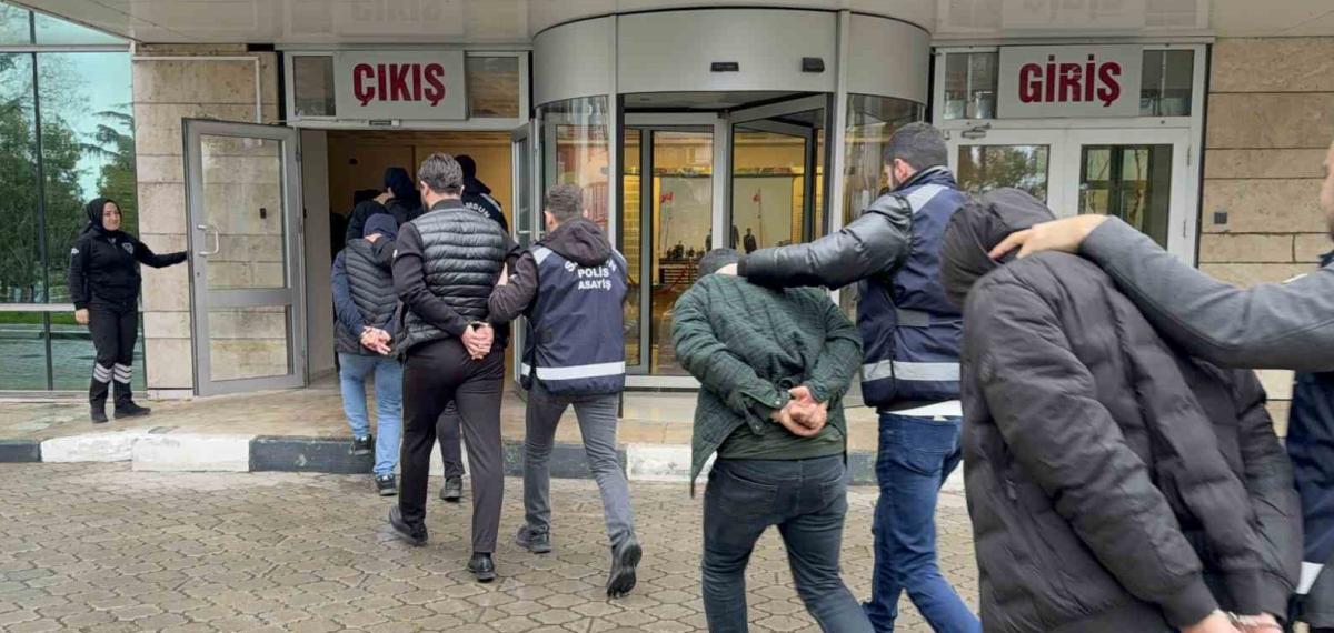 Milyonluk Araç Vurgunu Operasyonunda 8 Kişi Tutuklandı
