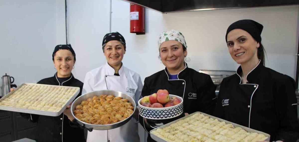Misket Elma Tadında Baklava