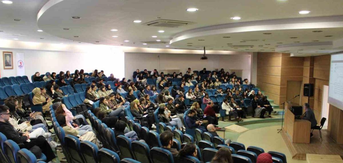 Omü’de Öğrencilere Kütüphane Kullanıcı Eğitimi Desteği