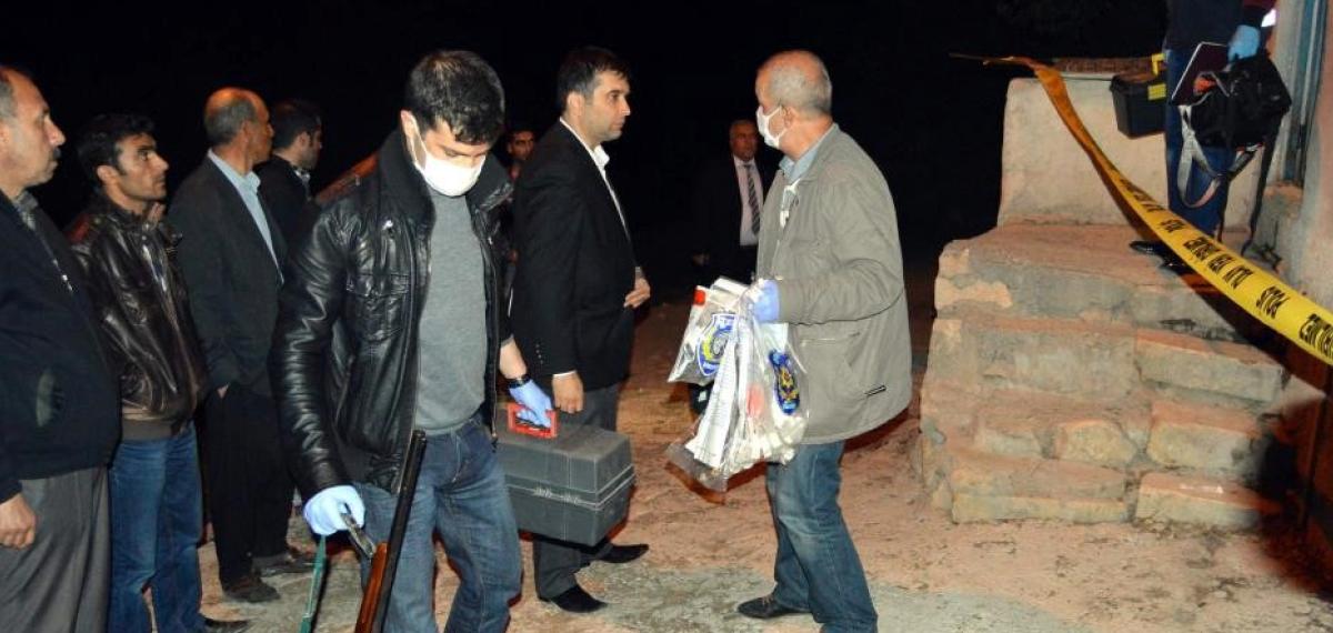 Öz Kızını Öldüren Anne ve Üvey Kardeşi Tutuklandı