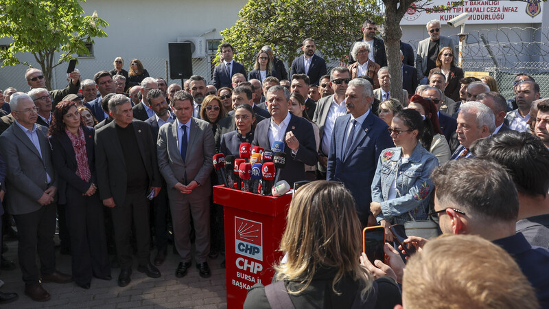 CHP Lideri Özgür Özel’den Sert Bursa Mesajı: “Sandıkta Millet Gereğini Yapar, Erken Seçime Hazırım”