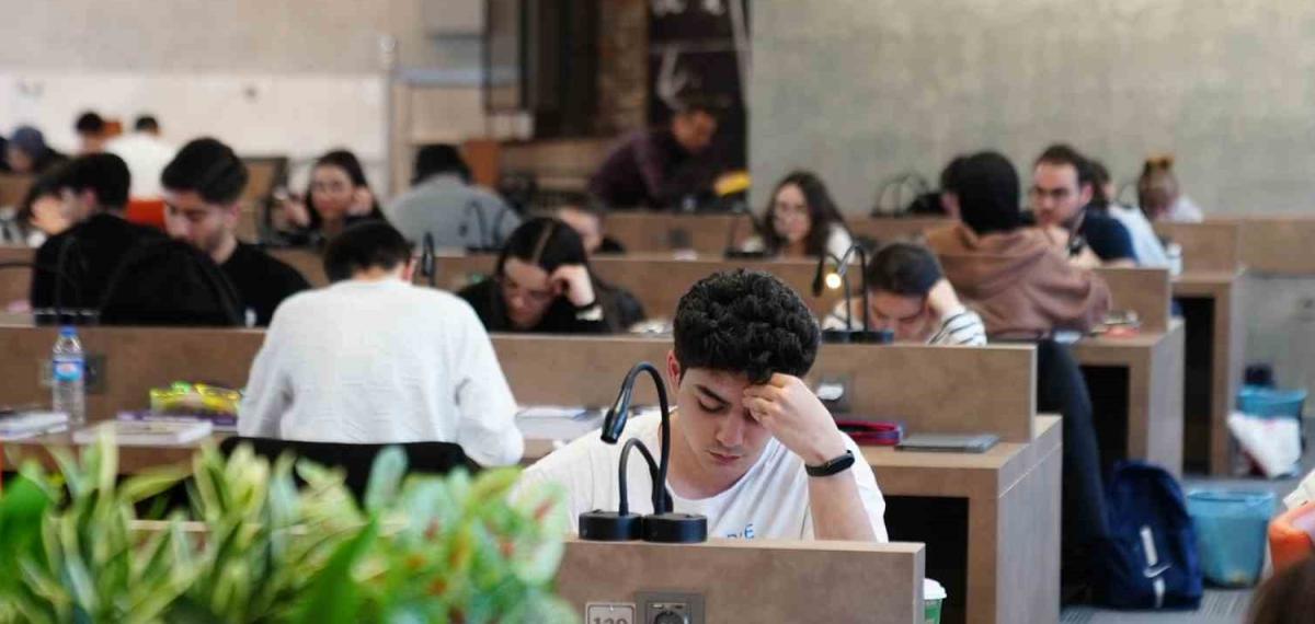 Pancarlı Gençlik Kütüphanesi Gençlerin Yeni Adresi Oldu