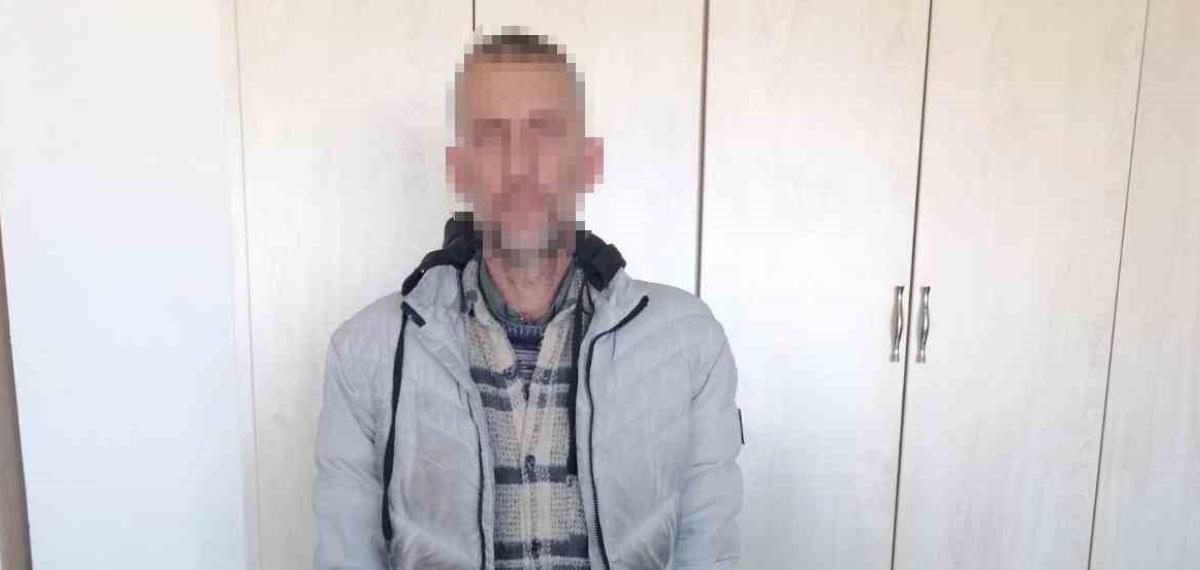 Pes Dedirten Dolandırıcılık: Topladığı Ürünleri Seyyar Tezgahta Sattı