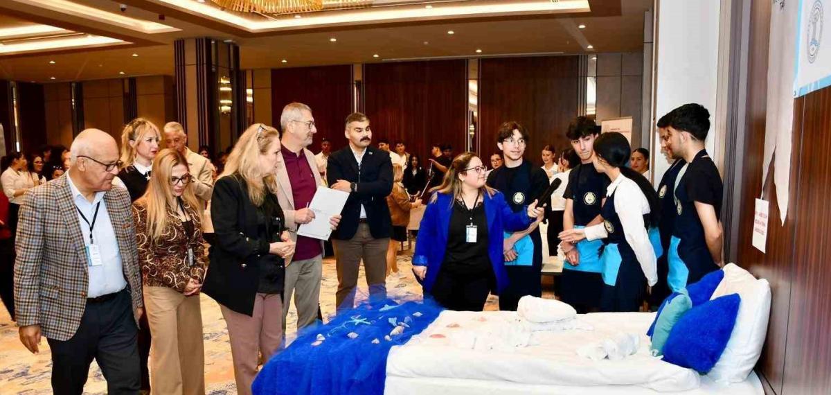 Silifke’de Turizm Öğrencileri Hünerlerini Ortaya Koydu