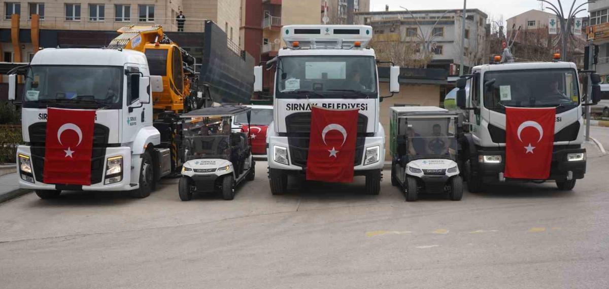 Şırnak Belediyesi Araç Filosunu Büyütüyor: 6 Yeni Araç Hizmete Alındı