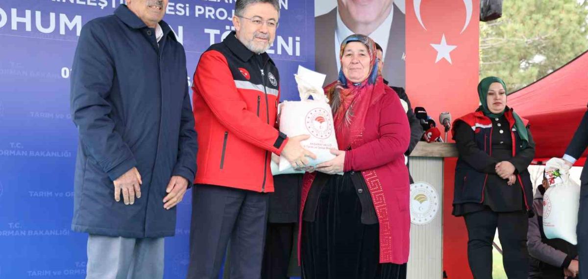 Tarım ve Orman Bakanı Yumaklı: “117 Ülkeye Memleketin Tohumlar İhraç Edildi, İsrail’den Tohum İthalatı Söz Konusu Değildir”