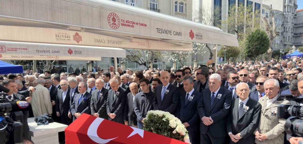 TBMM Eski Başkanı Hüsamettin Cindoruk Son Yolculuğuna Uğurlandı