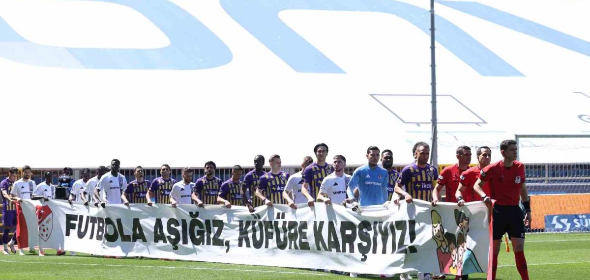 Trendyol Süper Lig: Eyüpspor: 0 – Gaziantep Fk: 0 (İlk Yarı)